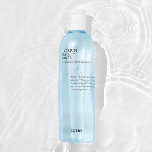 cosrx-hydrium-watery-toner-150ml-water-floating نمای خوابیده زیر آب تونر COSRX هایدریوم 150 میلیلیتر (Hydrium Watery Toner